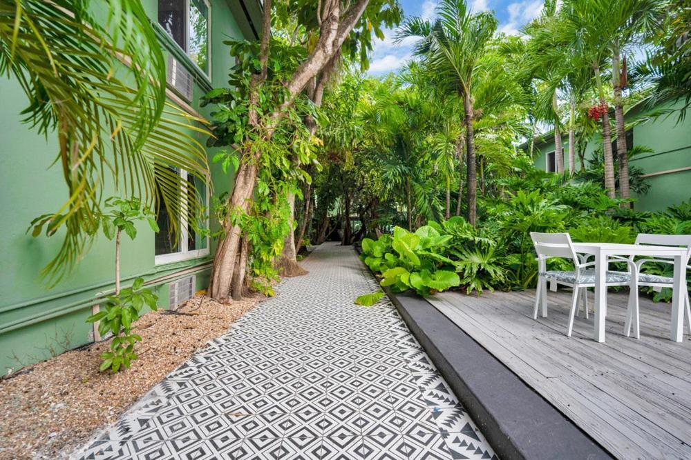 מיאמי ספרינגס Garden Hotel Miami Airport, Trademark Collection By Wyndham מראה חיצוני תמונה